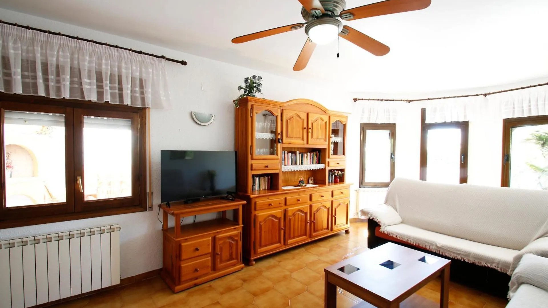 Villa Lyna Miami Playa Spain
